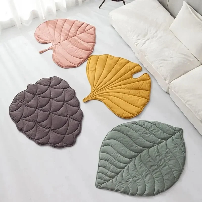 Tapis Design Feuille Velours Gros Chien