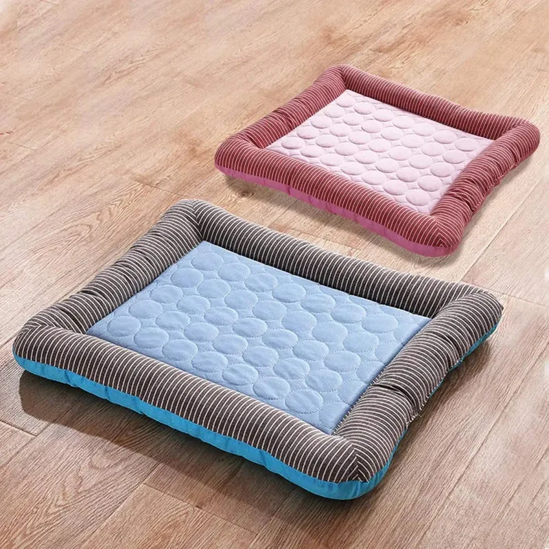 Tapis Rafraîchissant Moelleux Gros Chien