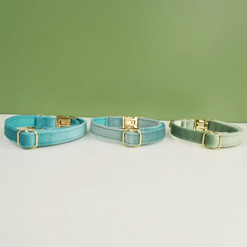 Collier premium avec fermoir gravé