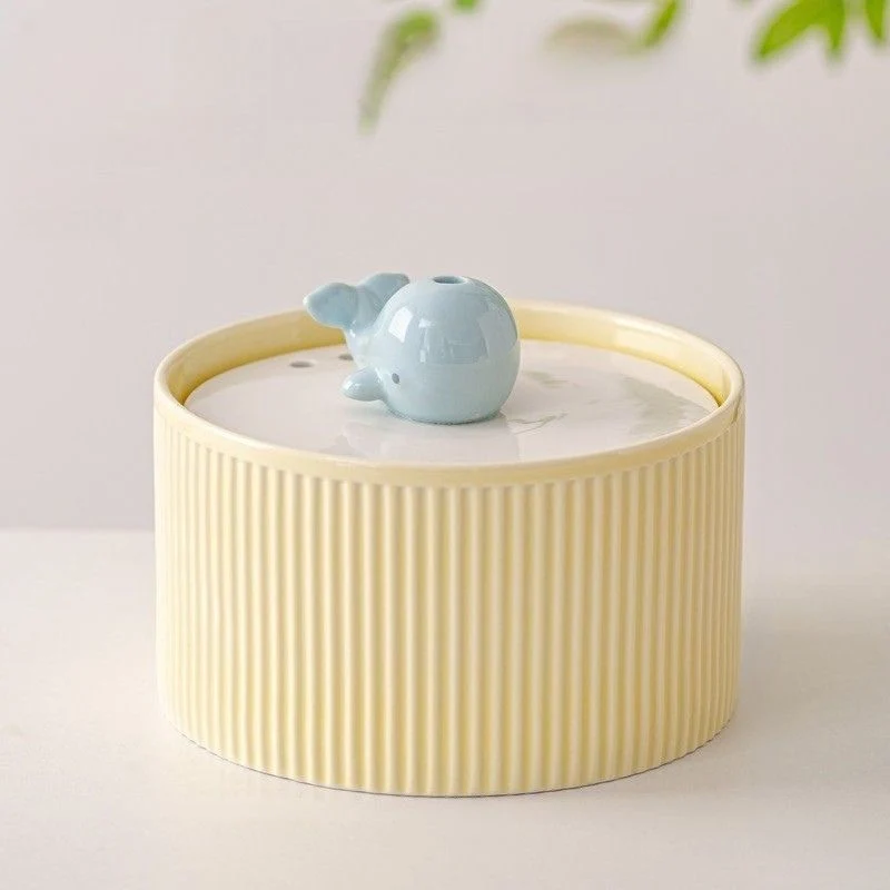 FONTAINE EAU CERAMIQUE DESIGN BALEINE SILENCIEUSE - CatsFlow