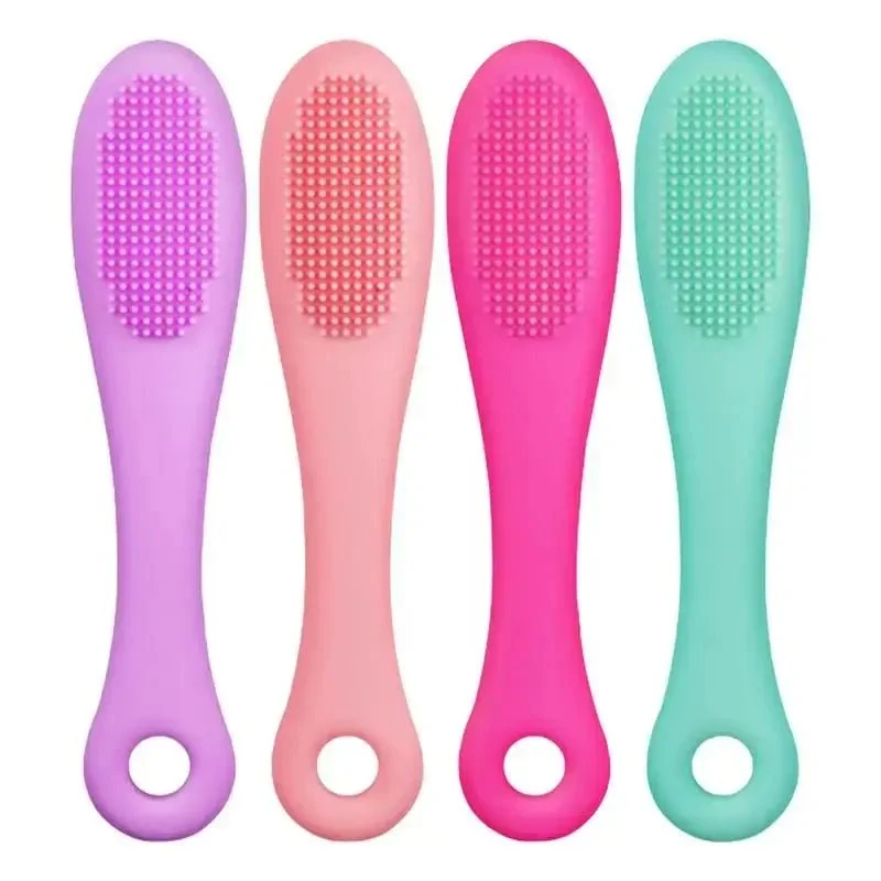 Brosse menton chat - Nettoyage doux & précis | CleanMiaou