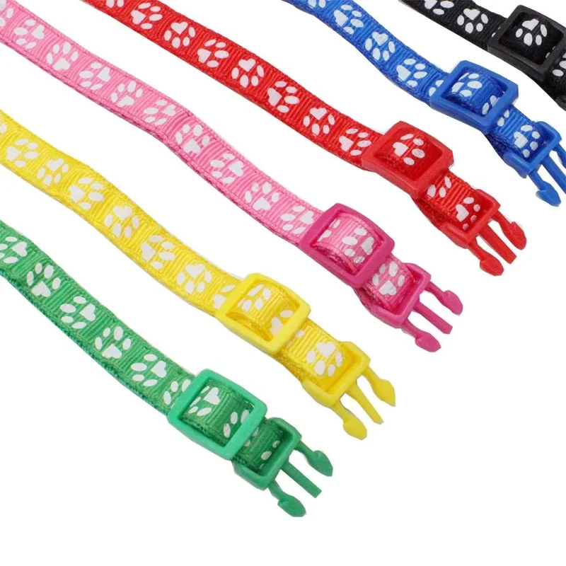 Collier en nylon au motif pattes de velours