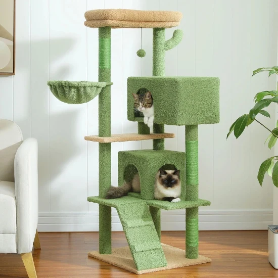 Grand arbre à chat avec panier pour chat