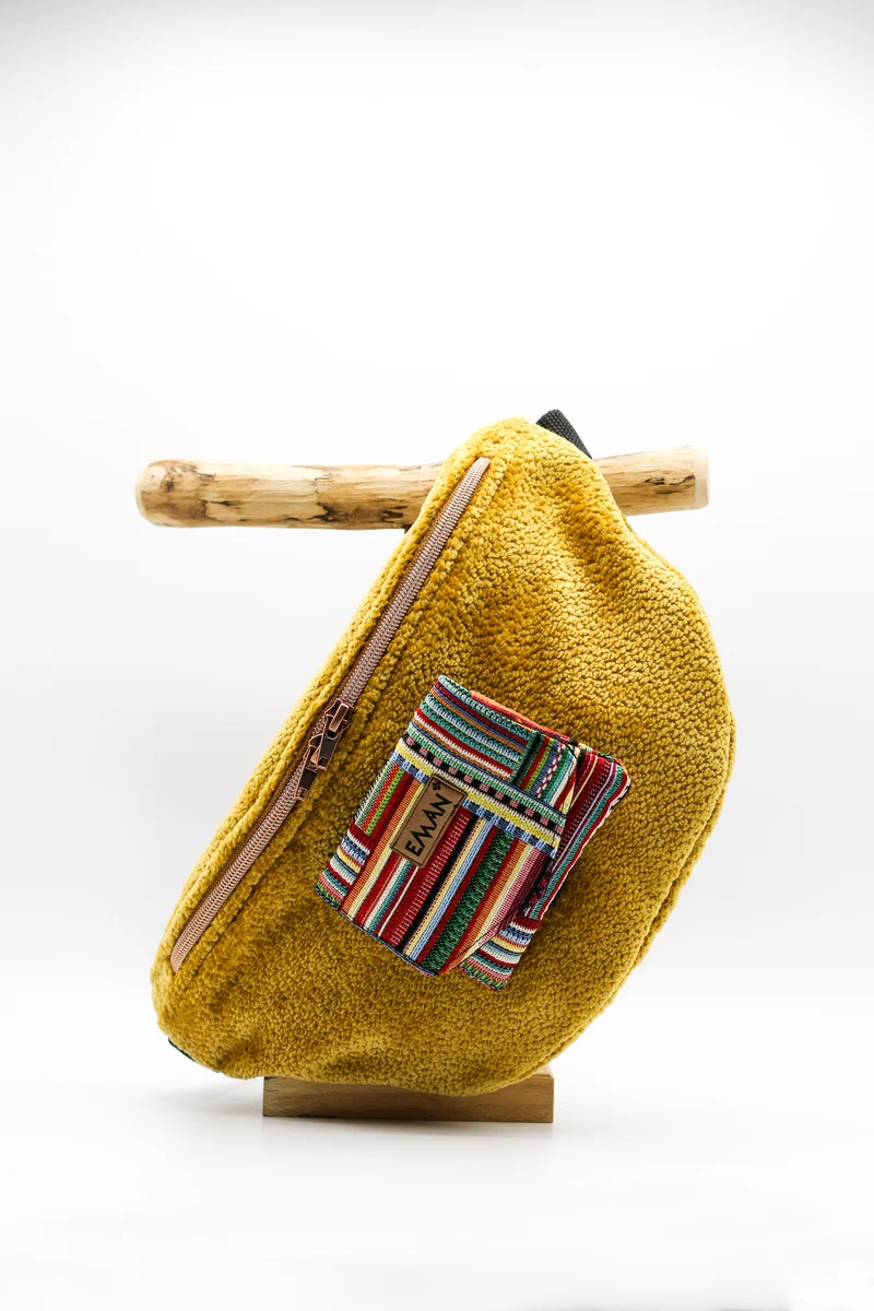 Ensemble Banane velours bouclé ocre - pochette friandises chien marra