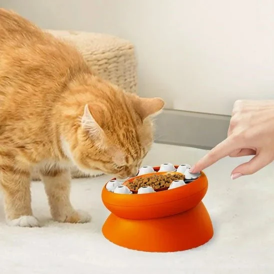 distributeur croquette chat | PUZZLEBOWL