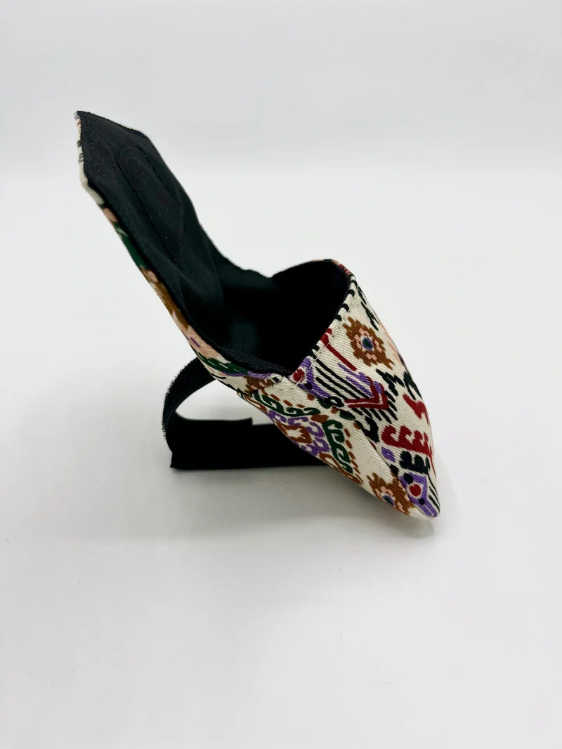 Pochette à friandises pour chiens - Bracelet de balade - Modèle Batik sable