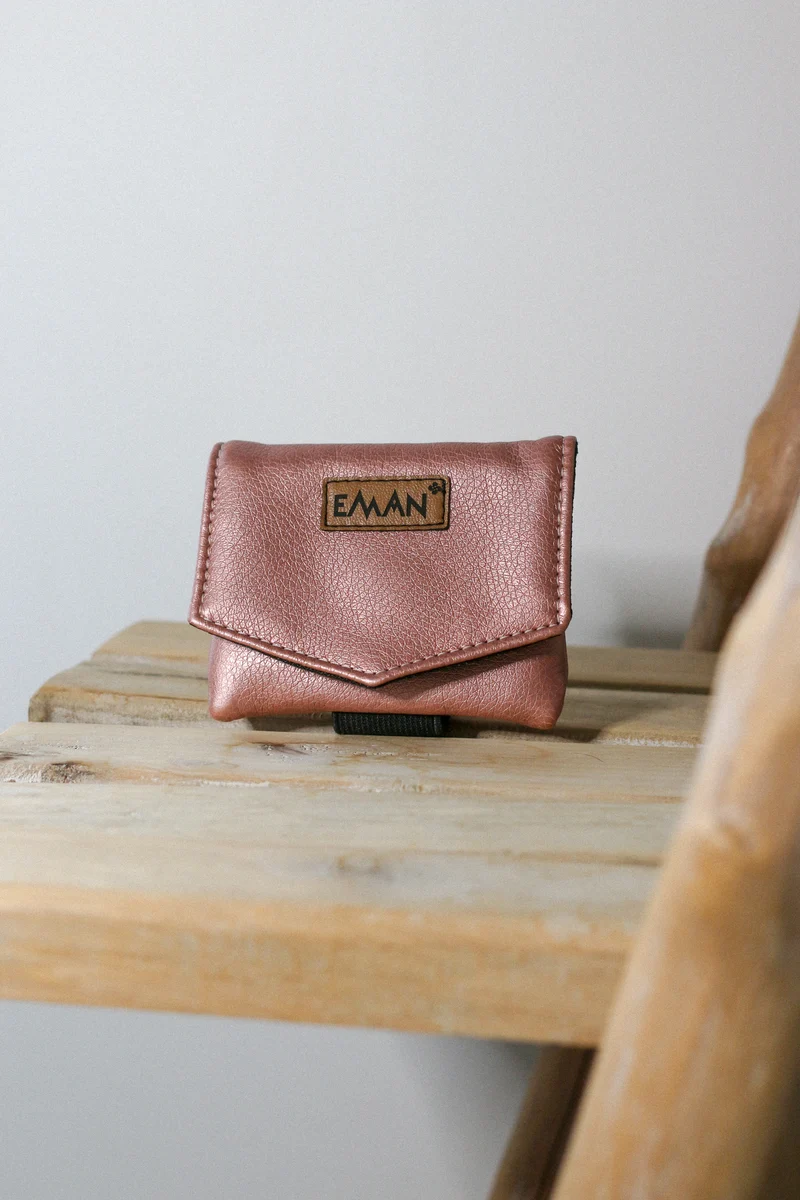 Pochette à friandises Baigneuse rose chiens - simili cuir Atlantique