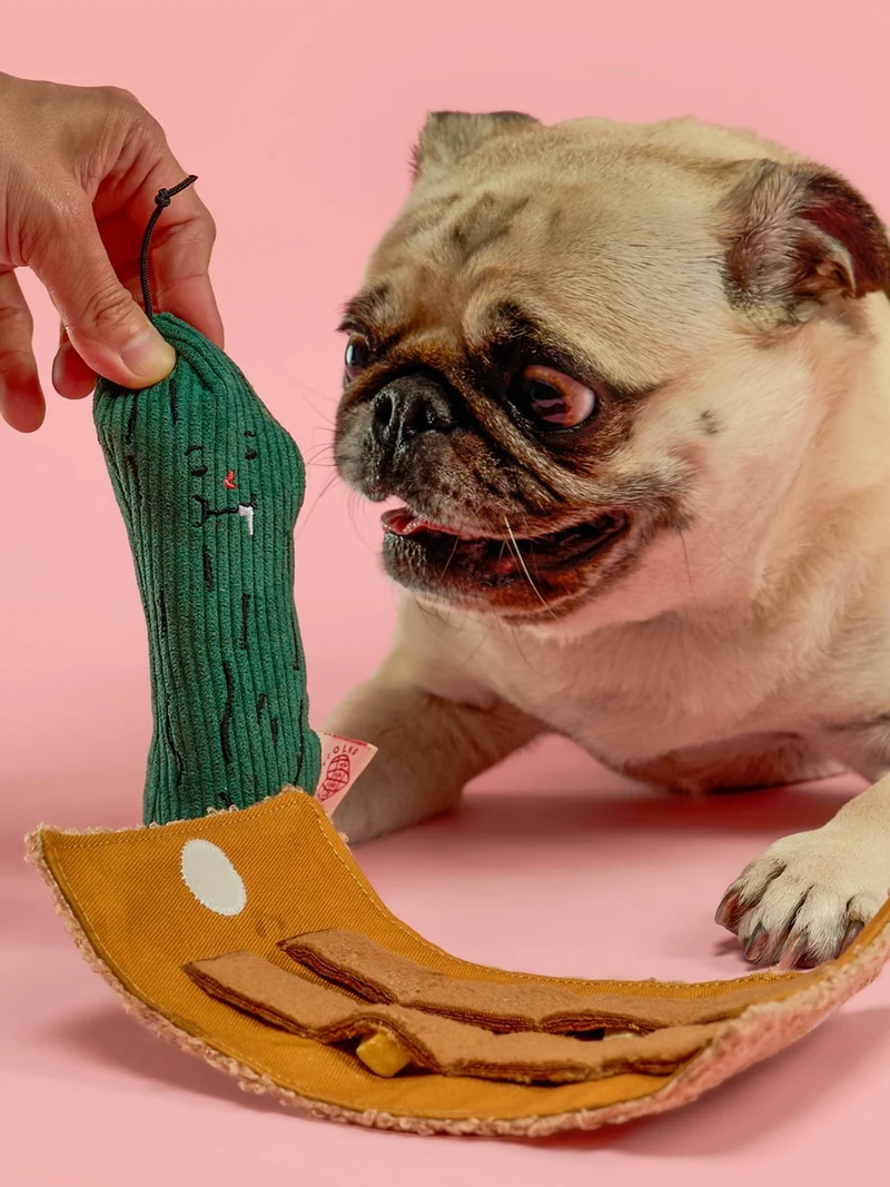 Jouet de fouille pour chien - Cornichon 🥒 - The FurryFolks
