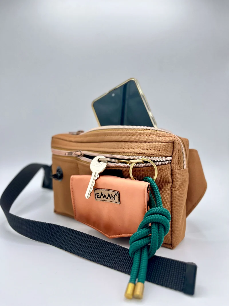 Ensemble Sac banane pochette à friandises amovible pour chien - Modèle Ilbarritz