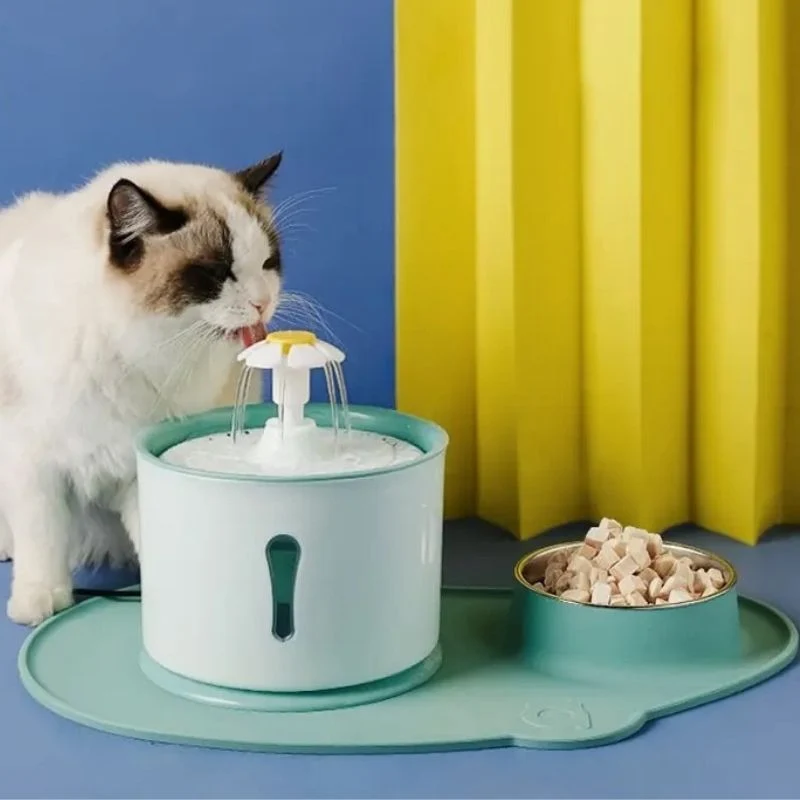 FONTAINE À EAU CHAT - ÉCLAIRAGE LED (2,4L)