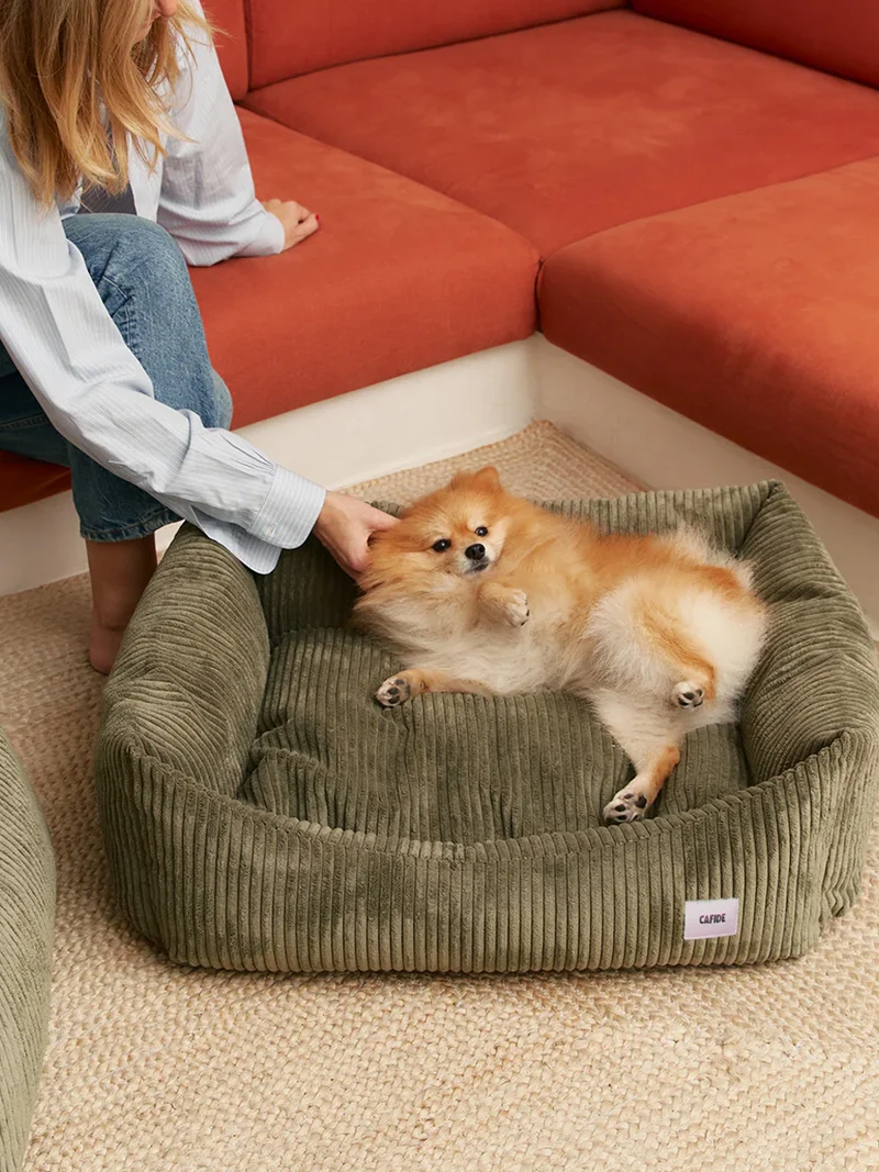 Panier pour chien Snozy - Velours côtelé vert - Cafide