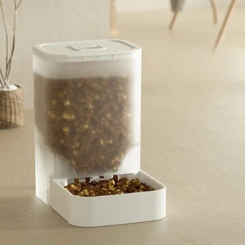 distributeur de croquettes pour chat | CROQ&WATER