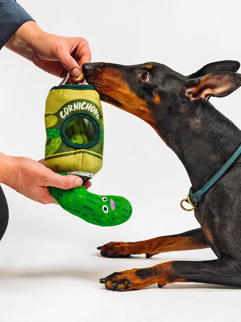 Peluche pour chien - Wine Bar Cornichons 🥒 - Pet PLAY
