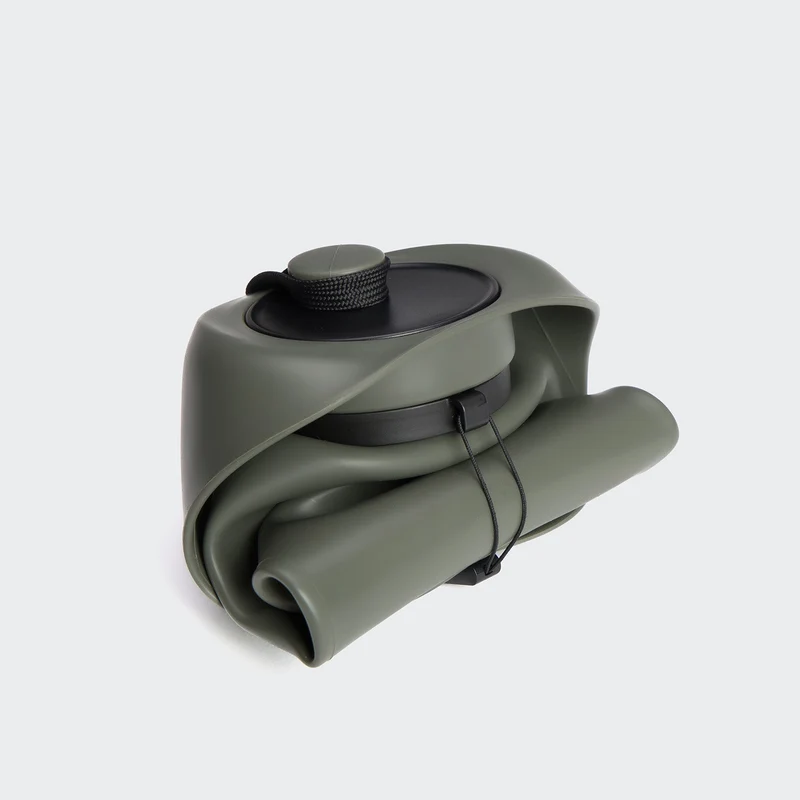 Gourde de voyage pour chien AKTIV Dark Olive – Cloud7