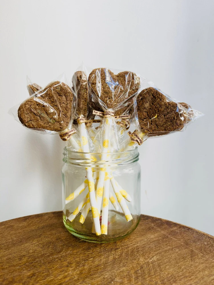 Sucettes de Biscuits en Forme de Cœur Belfos Pet Bakery