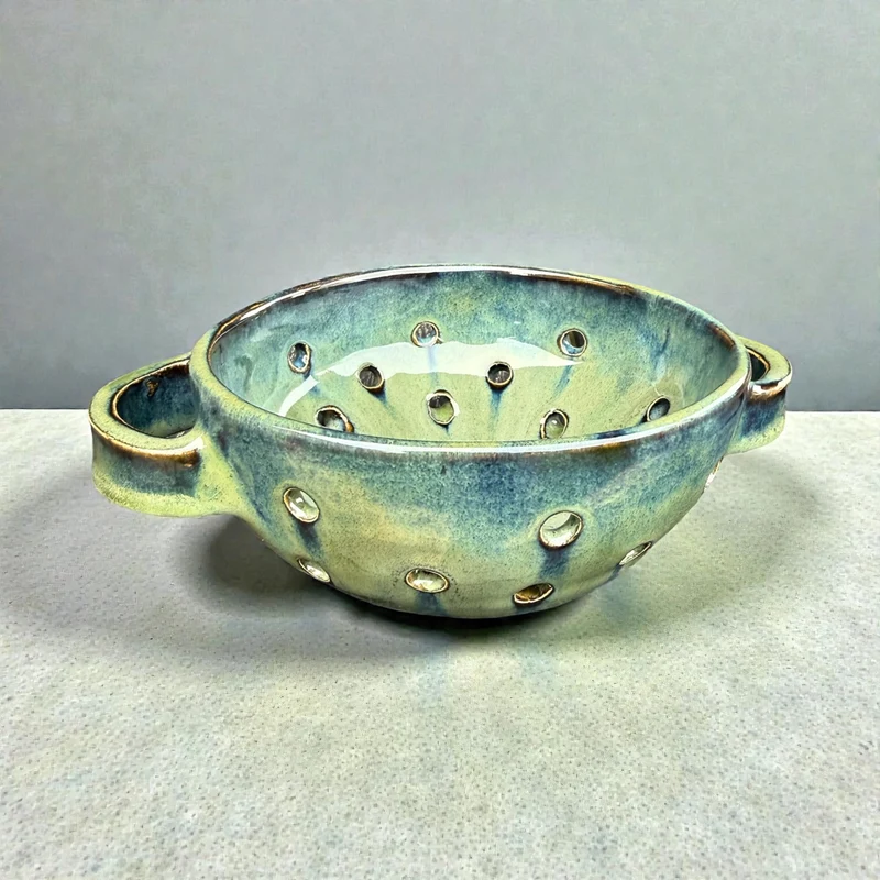 Handmade ceramic berry rinsing bowl