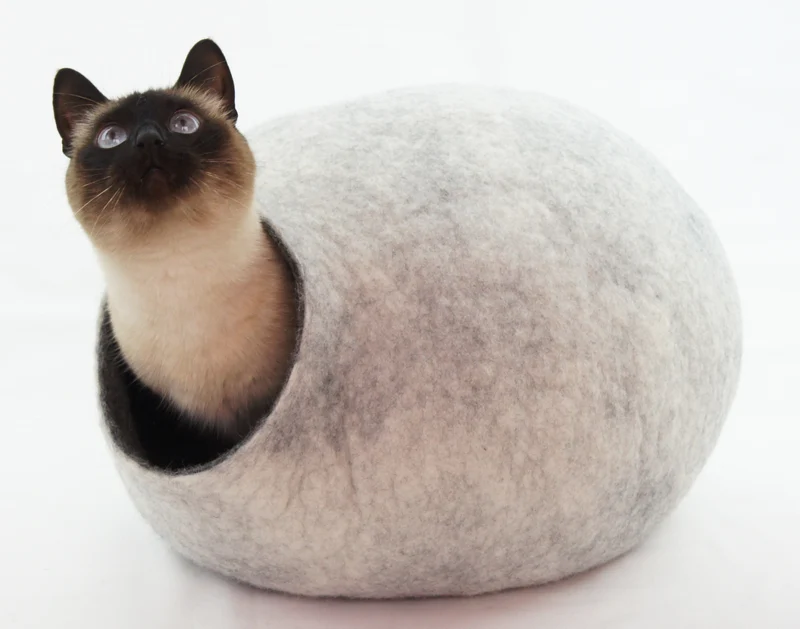 Maison pour chat en laine