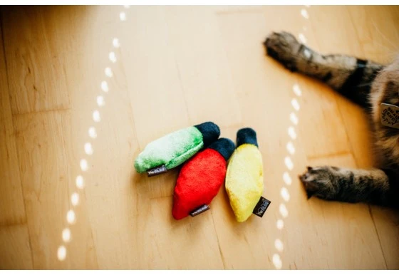 Peluche de Noël pour chat à la cataire