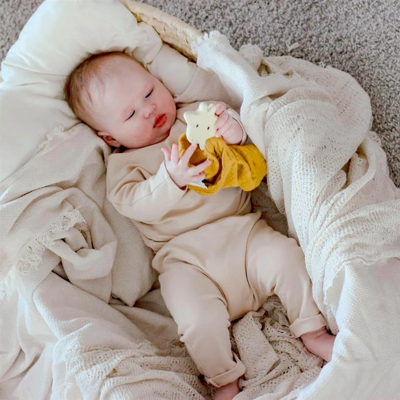Doudou Girafe avec Tête de Dentition en Caoutchouc Naturel
